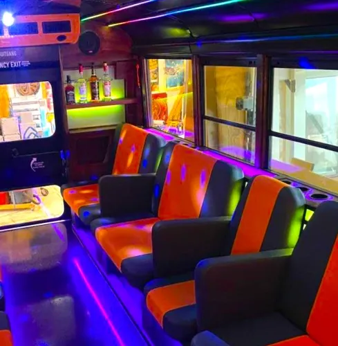 Amsterdam SZKOLNY PARTY BUS (TRANSFER Z LOTNISKA) Amsterdam SZKOLNY PARTY BUS (TRANSFER Z LOTNISKA)