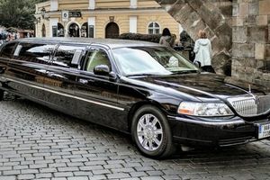 limousine_prague_praga