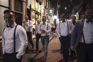 pub_crawl_amsterdam